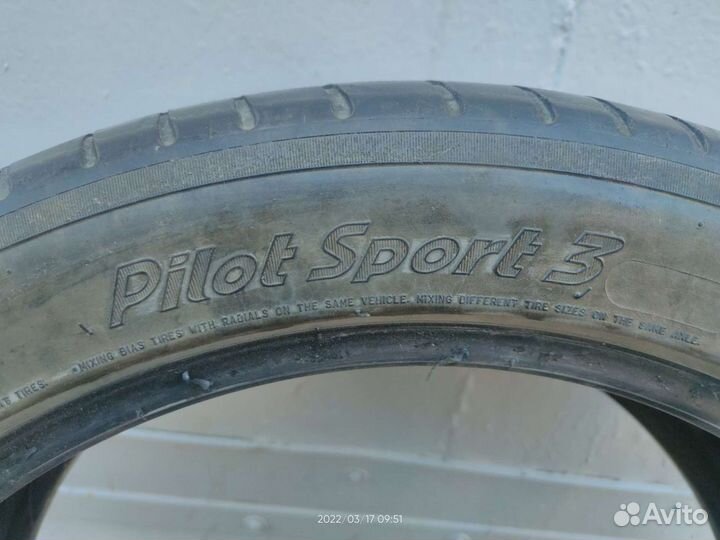 Michelin Pilot Sport 3 235/45 R18