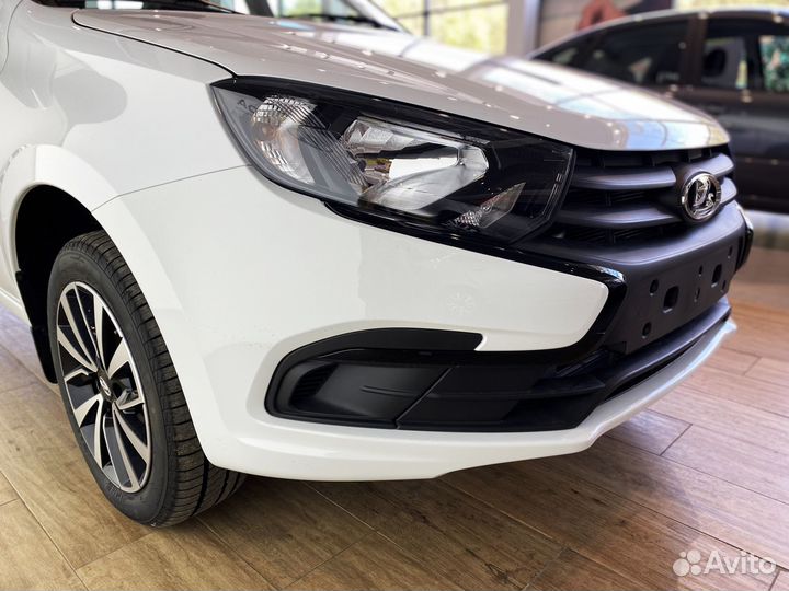 LADA Granta 1.6 МТ, 2023