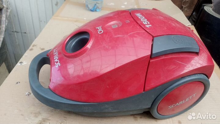 Пылесос Scarlett