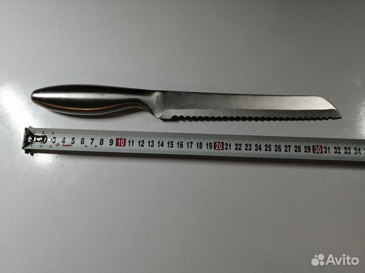 Нож кухонный хлебный