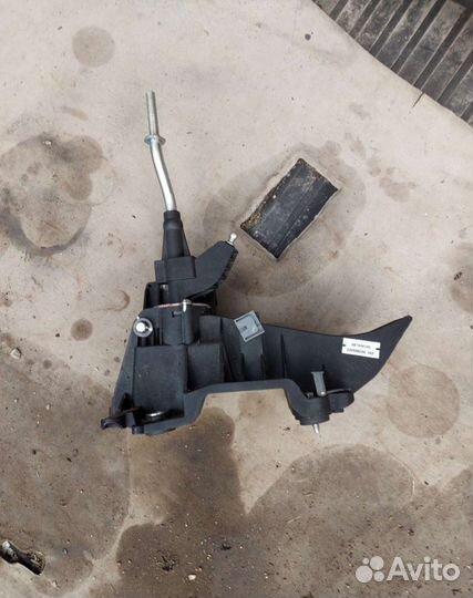 Кулиса МКПП mazda 3 bl