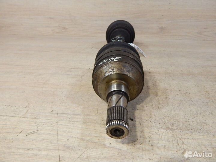 Привод левый Opel Vectra B 1,8 / 2,0 бензин