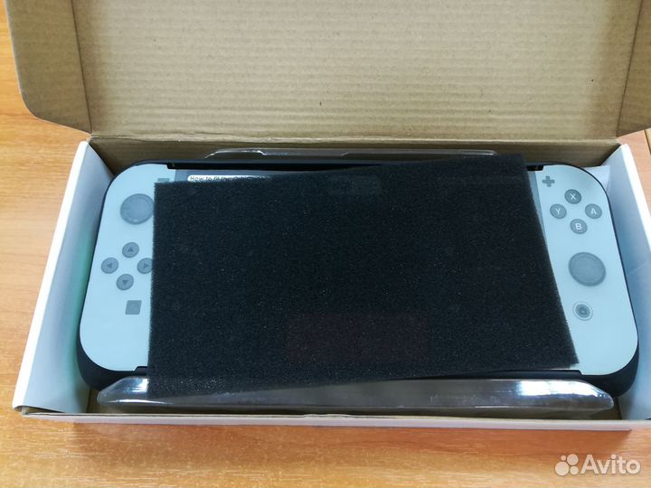 Skull & Co. Grip Animal Crossing (грип Switch)