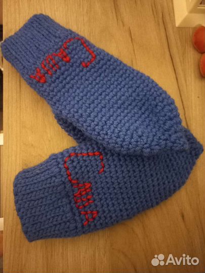 Вязаные варежки