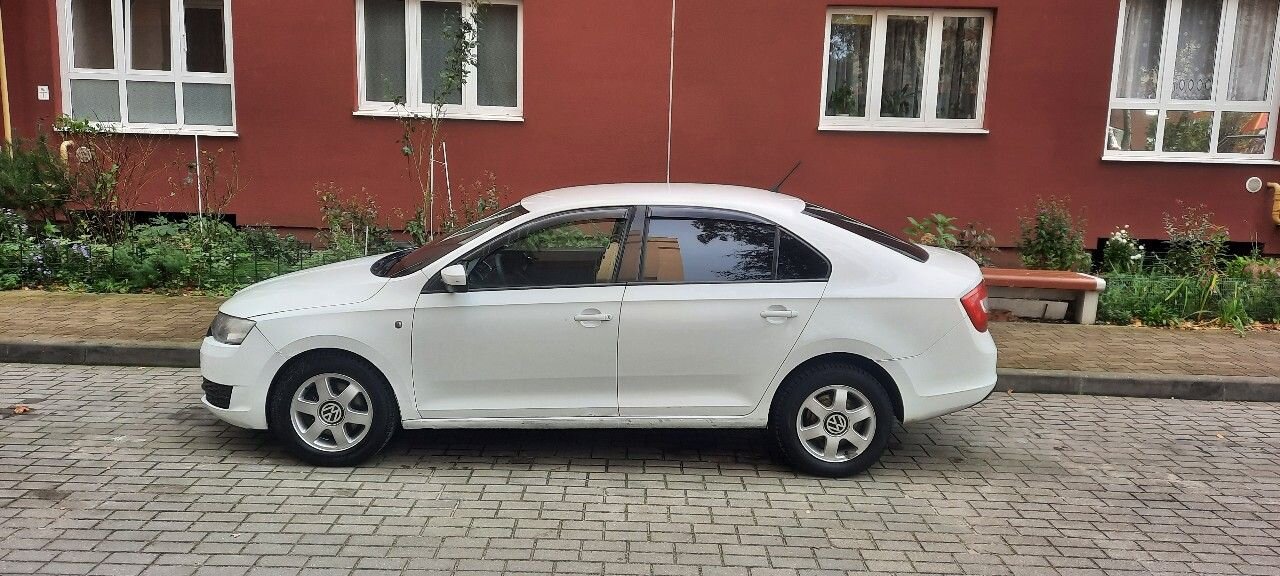 Skoda Rapid: фото владельца