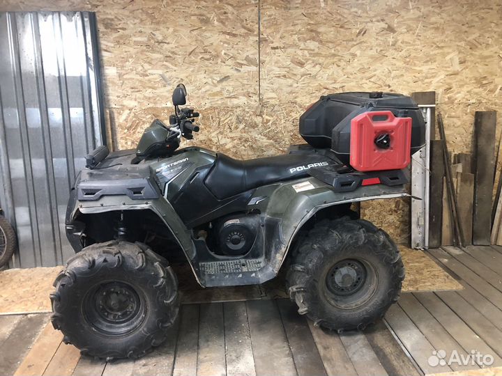 Polaris Sportsman forest 800