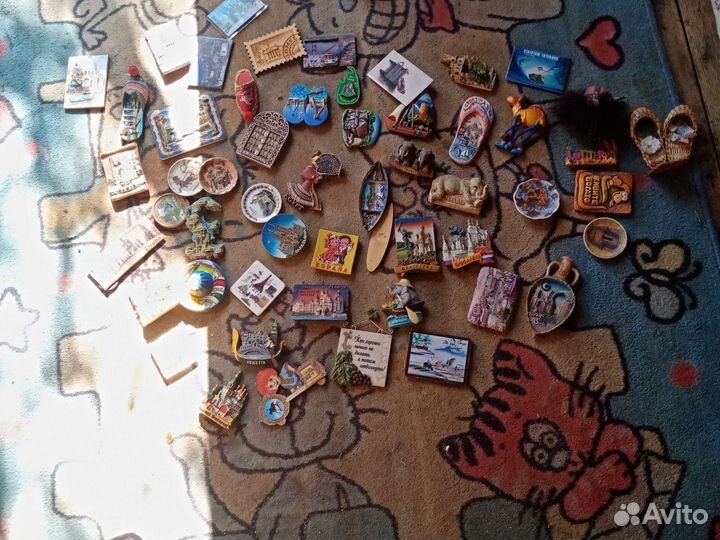 Магнитики на стенные