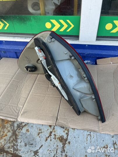 Фонарь задний правый Мерседес бенз е211 w211