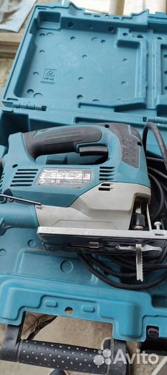 Электро лобзик Makita jv0600k