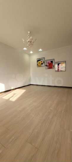 2-к. квартира, 59 м², 1/9 эт.