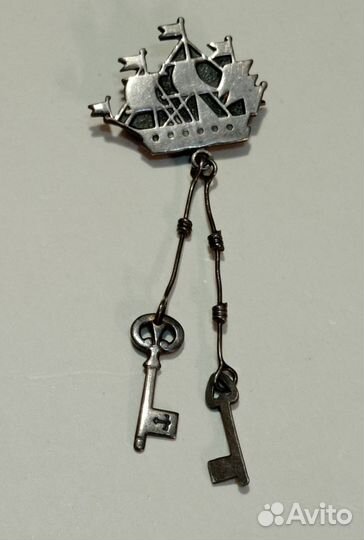 Брошь СССР кораблик Адмиралтейство Ленинград