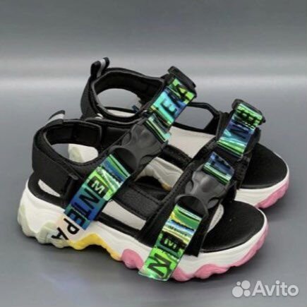 Босоножки для девочки