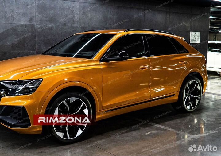 Кованые диски R22 на Audi RS7