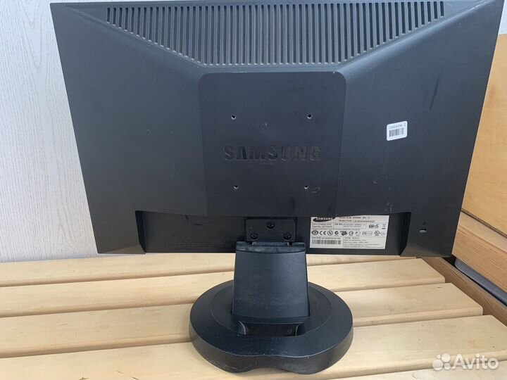 Монитор Samsung SyncMaster 920nw