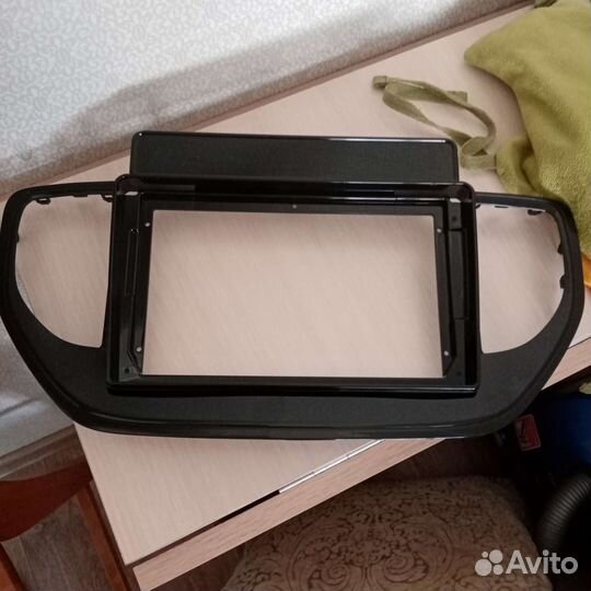 Продам рамку на магнитолу хендай солярис 2021года