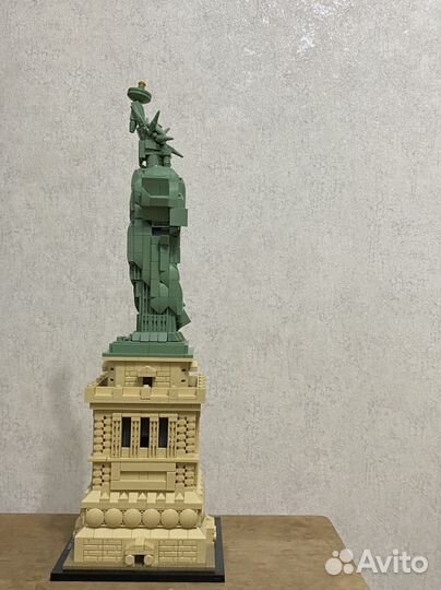 Lego оригинальный Статуя Свободы с инструкцией