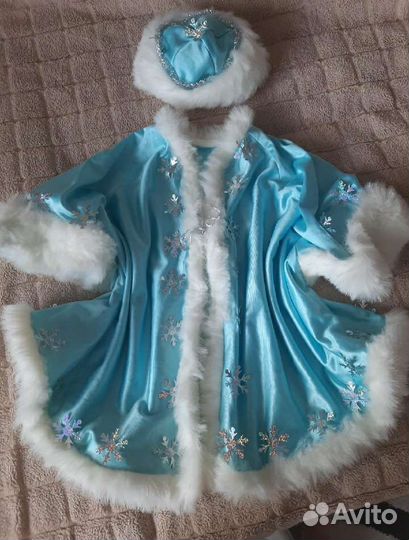 Костюм снегурочки, лет на 4-6