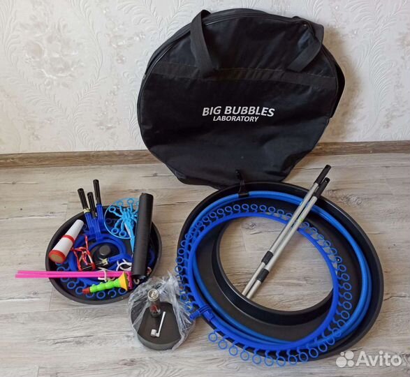 Big Bubbles для Мыльных пузырей. Человек в пузыре