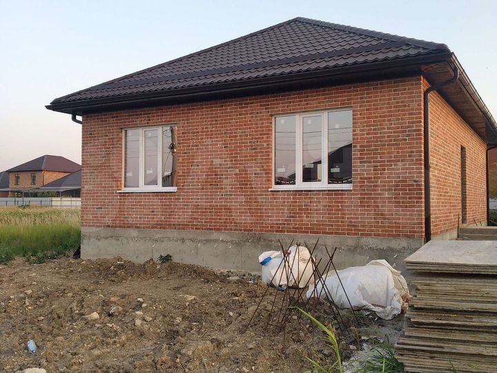 Дом 81 м² на участке 4 сот.