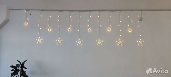 Гирлянда штора звезды теплая