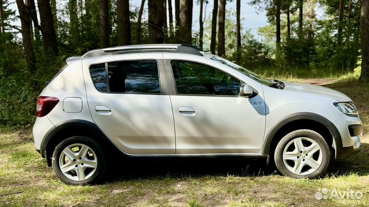 Renault Sandero Stepway 1.6 МТ, 2015, 69 000 км