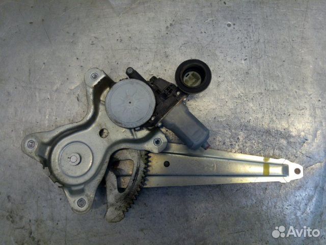 Стеклоподъемник задний левый Toyota Camry V40 2.4