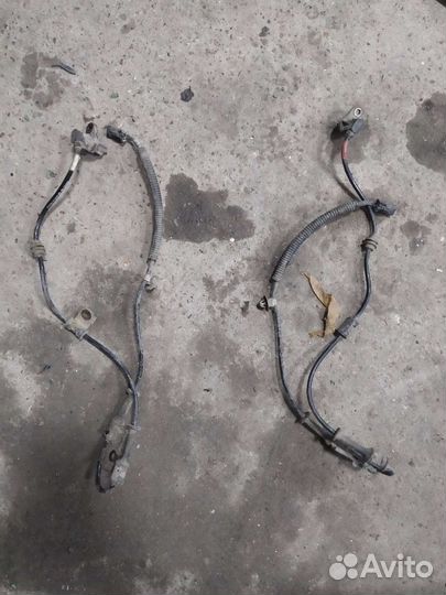 Датчик abs передний L R hyundai solaris 1