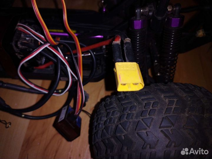 Rc brontosaurus 1/10 радиоуправляемая модель