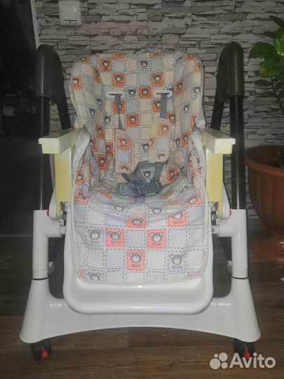 Стульчик для кормления