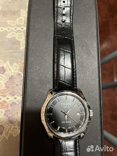 Наручные часы tissot