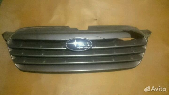 Решетка радиатора Субару Аутбэк