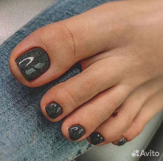 Покрытие ногтей на руках гель-лаком