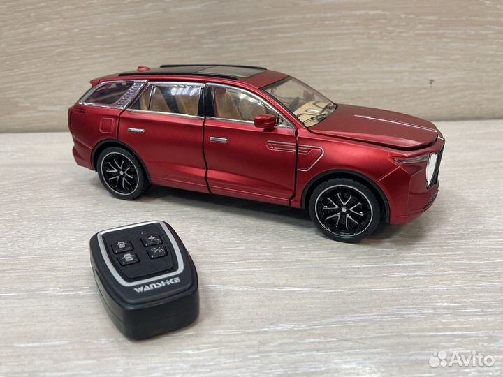 Модель машины 1:24 дым, свет