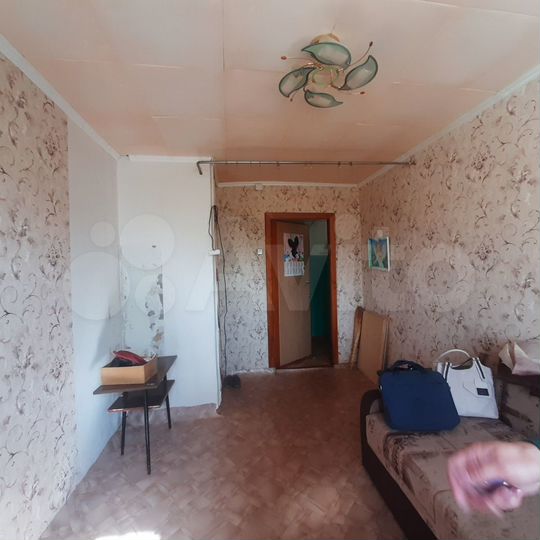 Комната 11 м² в 6-к., 5/5 эт.