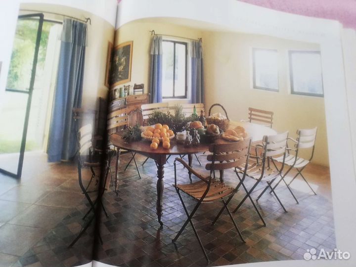 Книга, всё о шторах, Франция