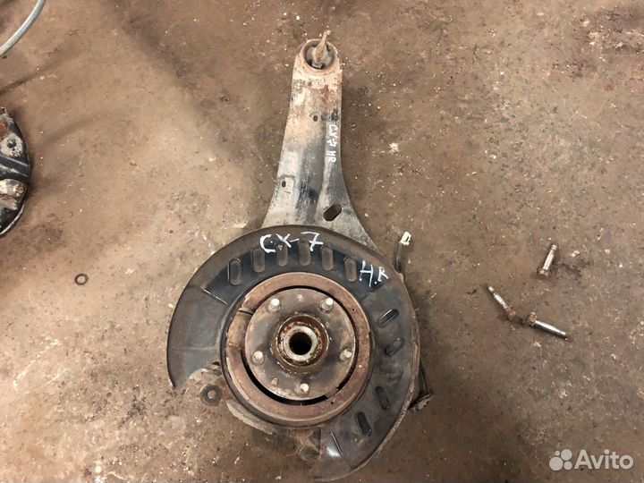 Mazda cx 7 кулак задний правый