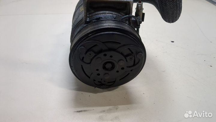 Компрессор кондиционера Volvo XC90, 2004