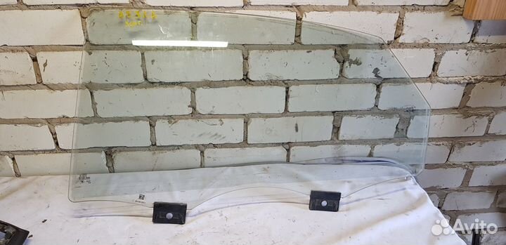 Audi A8 D4 Long 2011-17 Стекло двери задней левой