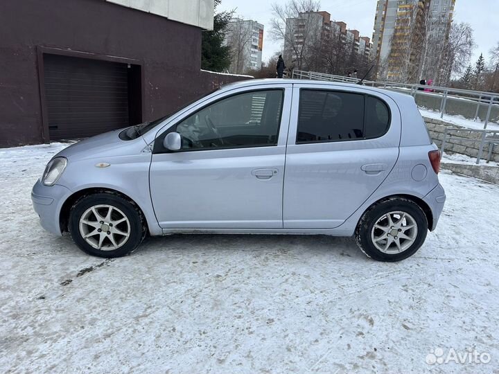 Toyota Vitz 1.3 AT, 2004, 210 000 км