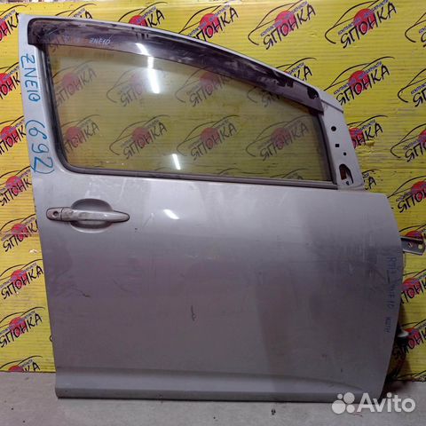 Дверь боковая toyota wish ZNE10 67001-68010 F R