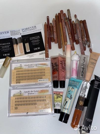 Набор брендовой косметики пакетом