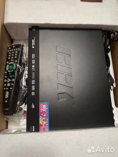 Домашний DVD- театр BBK с функцией караоке