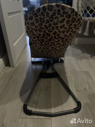 Шезлонг детский