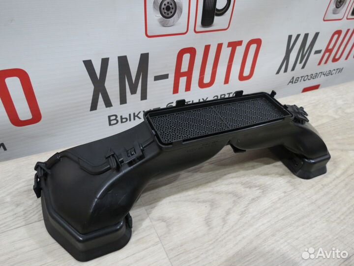 Воздуховод Porsche Macan