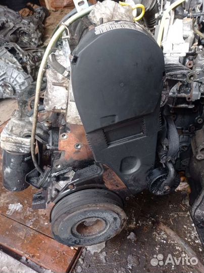 Двигатель Volkswagen Caravelle T4 (1991 - 2004) 2