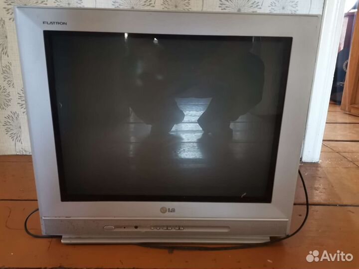 Телевизор бу LG