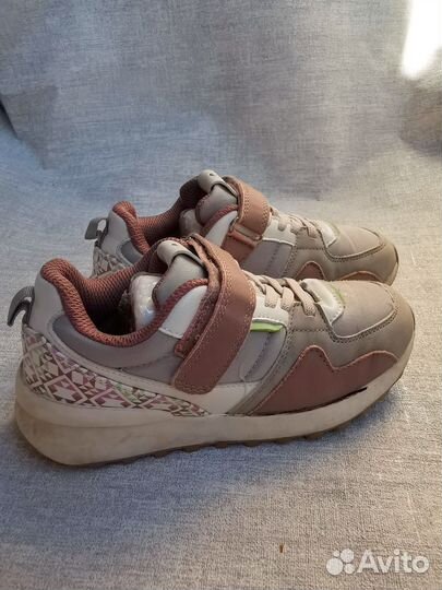 Кроссовки для девочки 31 размер