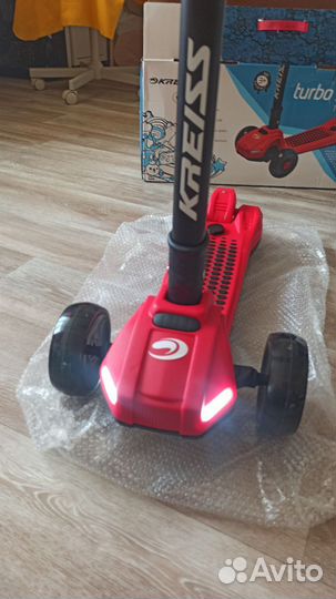 Самокат Крисс трёхколёсный с подсветкой