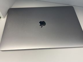 Apple MacBook Pro 15 2017 i7/16/500