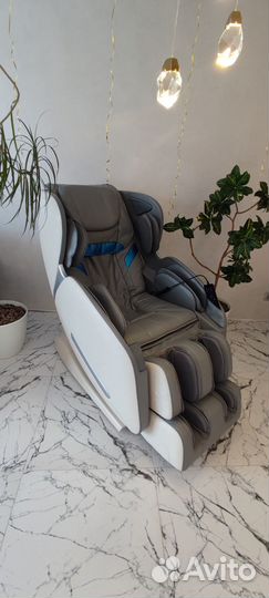 Массажное кресло Rovos R652L